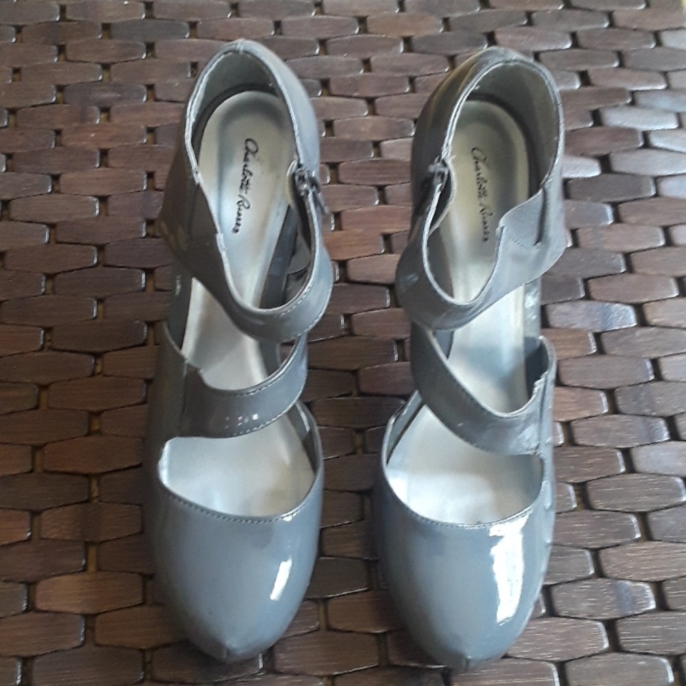Gorgeous Gray heeled Sandals